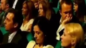 Машу Распутину освистали в Киеве на сцене