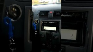 2005 Volvo S40 CD Player solution