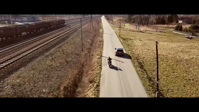 Ford Focus RS 350 HP vs Suzuki SV 650 #FocusRS смотреть онлайн