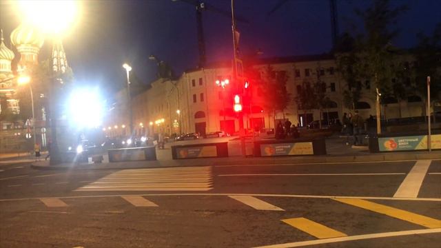 Центр Москвы в 22:00 смотреть онлайн