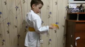 Как завязать пояс для карате