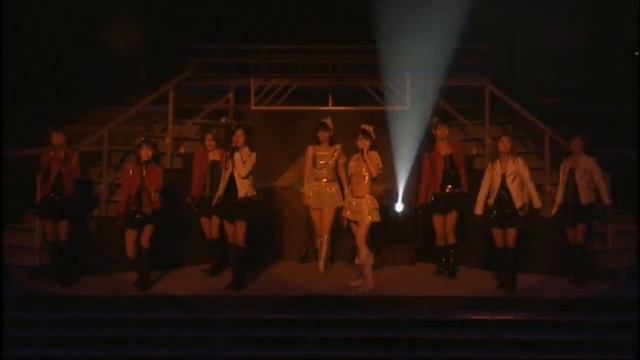 みかん / 新垣・亀井・道重・久住・光井・ジュンジュン・リンリン・菅谷・矢島 (from Hello! Project 2009 Winter ワンダフルハーツ公演 ～革命元年～)