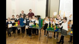 Конструктор Фанкластик в руках детей