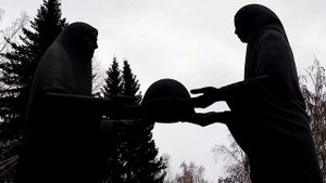 Мемориал Скорбящие матери г. Челябинск