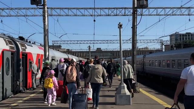Мой личный Джаред ЛЕТО, едем домой, поём песни, Тамбов - Москва плацкарт смотреть онлайн