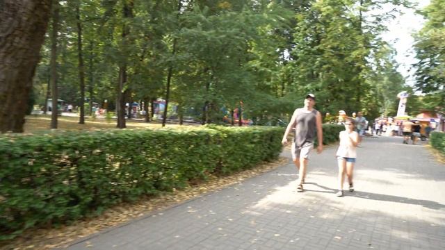 Парк Горького, прогулка пешком. Минск 28.08.2022.