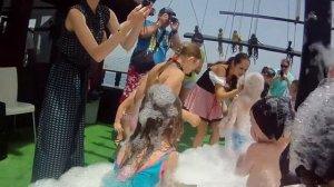 Дети на Пиратском корабле