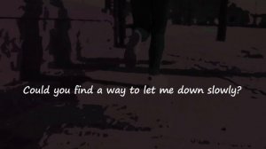 Alec Benjamin - Let Me Down Slowly (Lyrics)