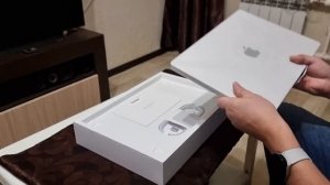 Распаковка Macbook pro 16 дюймов 2021-го года