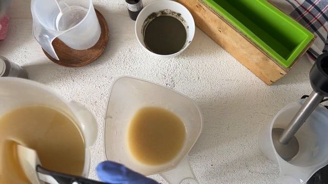 Красивое мыло с зеленой глиной. Простой рецепт мыла с нуля холодным способом. смотреть онлайн