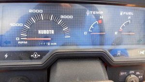 Минитрактор Kubota X 24 Цена: 450 000 тыс.р. = 6 000 USD