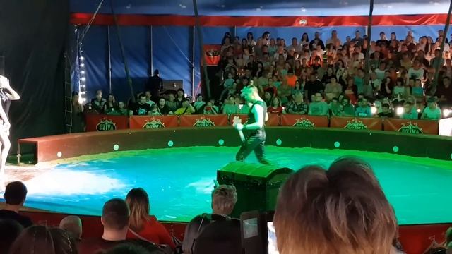 Цирк Дзива 2022 Большой сюрприз Слона смотреть онлайн