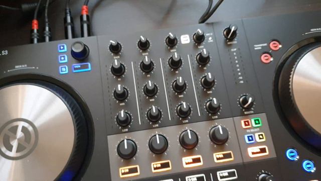 Traktor Kontrol S3. Changing The EXT (external) From Mic To Line In.