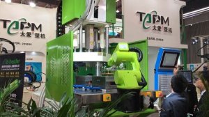 Вертикальный  ТПА с поворотным столом ТА-400R с роботом в паре