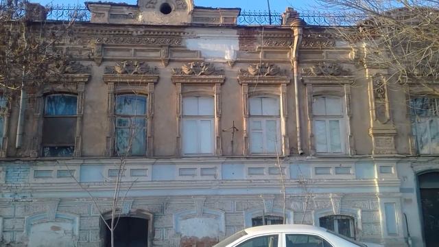 Астрахань.  Набережная 1 Мая.   Усадьба купца Кравченко.