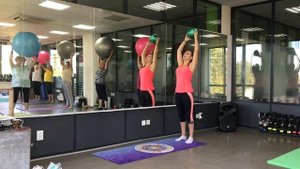 Упражнения на раскрытие грудной клетки. .Часть 1.