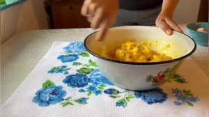 Дамские пальчики очень быстрый и вкусный.Эклеры