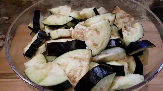 Курица с овощами по-азиатски. Рецепт Димы Кулинахера. Chicken Oriental Style. English Subtitles.