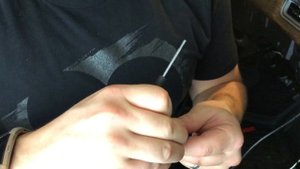 How to remove the connector cover on a Fakra cable