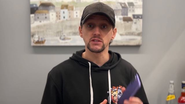 Is This BUDGET Phone STILL Worth Buying? смотреть онлайн