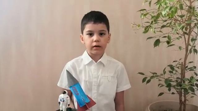 Р Алдонина Чёрный бархат неба Читает Артур Колючев смотреть онлайн