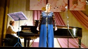 "Я вся горю. не пойму отчего..." (Песня Анюты) -одна из лучших песен репертуара Е.Кругляковой