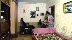 Мобильный подъёмник для инвалида minik
