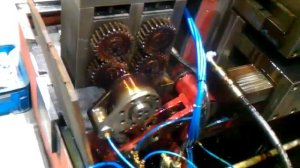 Холодновысадочный автомат для изготовления гаек