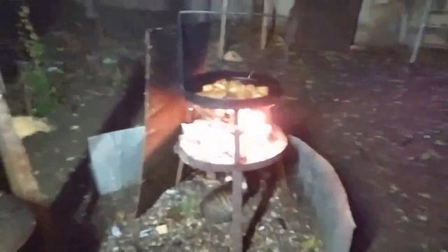 Готовим свиные ребра, с курицей и картохой. /язык проглотишь/ смотреть онлайн