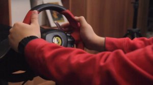 Обзор руля Thrustmaster Ferrari 458 Spider для Xbox One