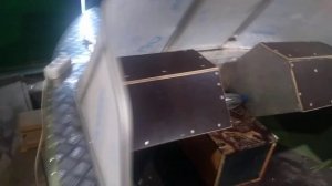 южанка 2 пол в носовом рундуке, кансоли, примерка стекла.