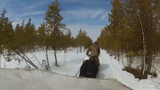 Издевательство над Снегоходчиком. Жёсткая покатушка на Снегоходе. Stels Viking 600. смотреть онлайн