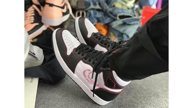 AIR JORDAN 1 BRED REACT, JORDAN 1 BLACK FRIDAY, JORDAN 1 SATIN BLACK TOE AND MORE смотреть онлайн