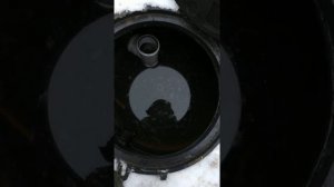 Перепадные колодцы для водоотведения с участка с конторуклоном