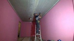 как одному монтировать натяжной потолок