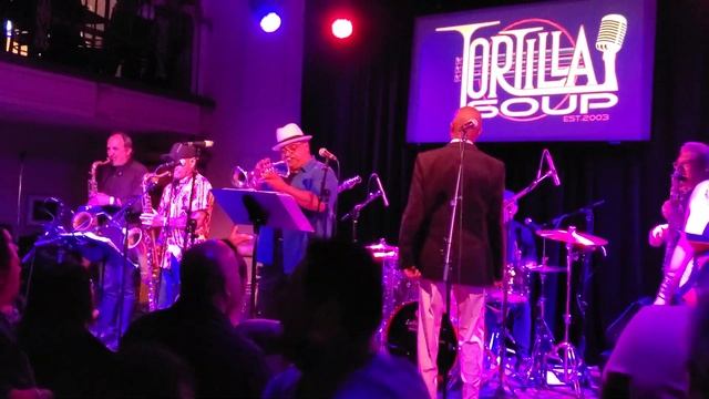 Pick Up The Pieces   covered by Tortilla Soup Club Fox 4 6 19 смотреть онлайн