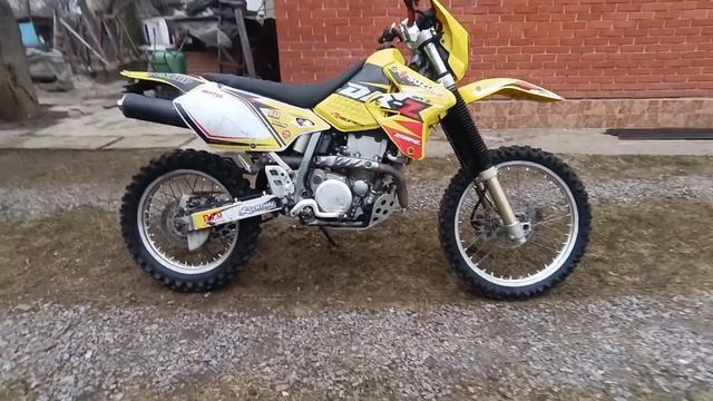 Suzuki DRZ400s отзыв после 40000км пробега. смотреть онлайн