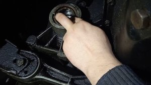 Ford Galaxy. Замена подвесного подшипника и сальника на МКП