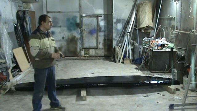 Сплошное покрытие топкоутом небольшой лодки или РИБ
