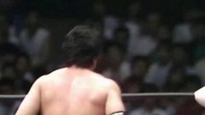 Jumbo Tsuruta Vs Mitsuharu Misawa (06-08-90)