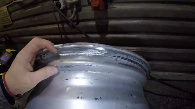 ?Варим АРГОНОМ АЛЮМИНИЙ?ВОССТАНАВЛИВАЮ лопнувший ДИСК TIGсваркой?Как получить с дорожников за ЯМЫ смотреть онлайн