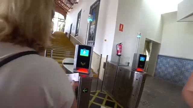 Our trip to Barcelona✈️ Как мы прилетели в столицу Каталонии| Тибидабо| метро| парк аттракционов ? смотреть онлайн