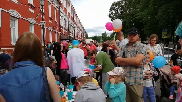 РЕЙТИНГ АЛИСЫ. Детский фестиваль на Карла Маркса - 1 июня смотреть онлайн