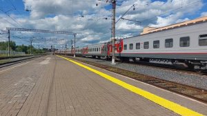 Прибытие ТЭП70 с поездом N79/80 Калининград - Санкт-Петербург