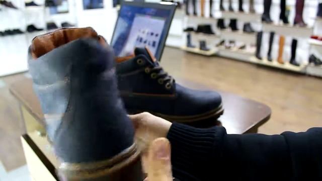 Ботинки мужские зимние, синий нубук, натуральный мех, тракторная подошва. смотреть онлайн