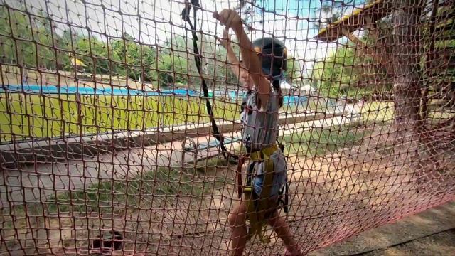 ODESSA 2019 • Парк Победы в Одессе. Веревочный аттракцион «Ловкий Я» (2019/07/11) смотреть онлайн