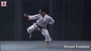 Tetsuhiko Asai - kata karate Shotokan Heian Yondan | Тетсухико Асаи - ката Хейан Йондан