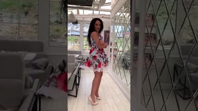 ВРЕМЯ МОДЫ - Летнее свободное платье с кружевом. 4 цвета. смотреть онлайн