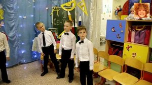 Дети плачут на выпускном КАДР