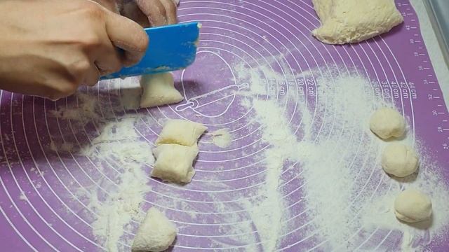 ВОЗДУШНЫЕ МЯГКИЕ ТВОРОЖНЫЕ ШАРИКИ!!! Когда есть  творог сразу готовлю эти Вкусняшки.